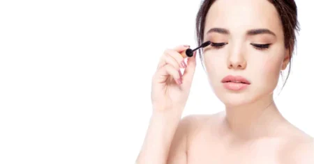 Le mascara 4D Fibre de Soie : la solution naturelle pour des cils plus longs !